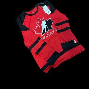 Canada Hockey Men’s Shirt - Red and Black